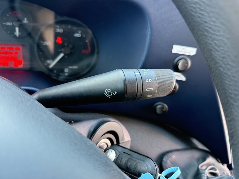 Vehicle Image 27