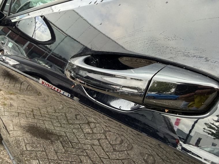 Vehicle Image 37