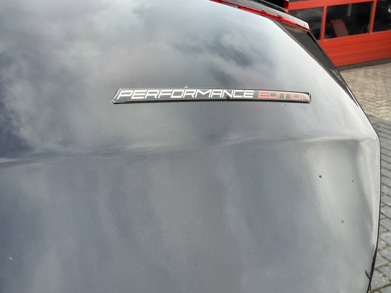 Vehicle Image 39