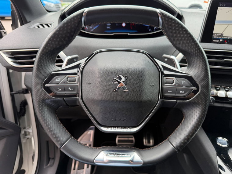 Vehicle Image 24
