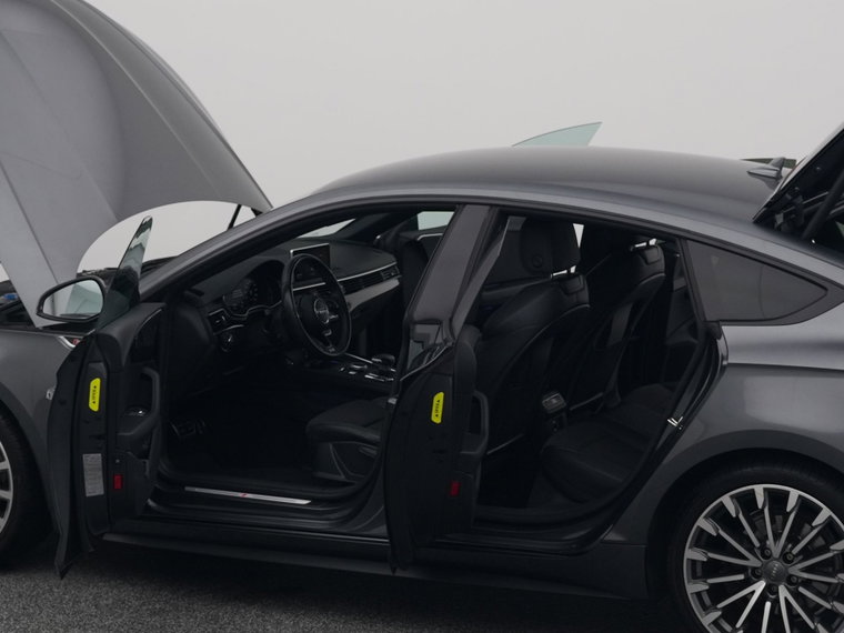 Vehicle Image 33