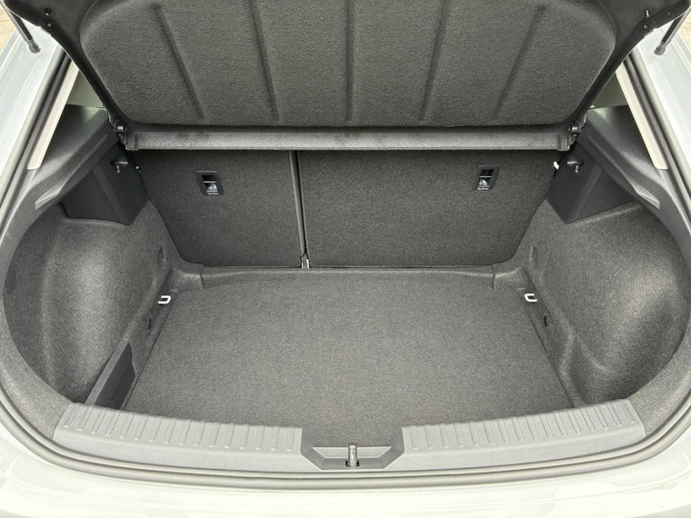 Vehicle Image 41