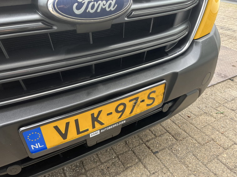 Vehicle Image 46