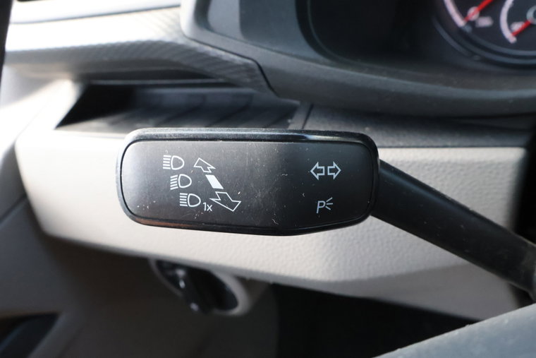 Vehicle Image 29