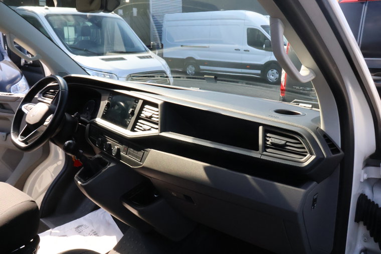 Vehicle Image 35