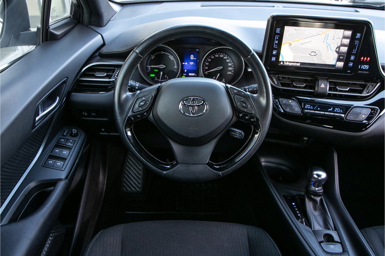 Vehicle Image 15