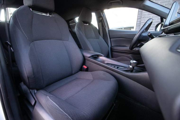 Vehicle Image 6