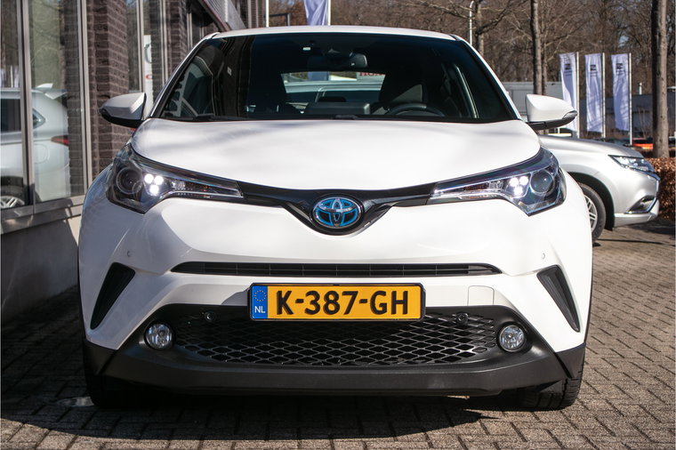 Vehicle Image 10