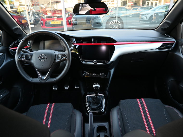 Vehicle Image 17