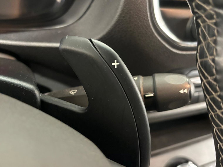 Vehicle Image 26