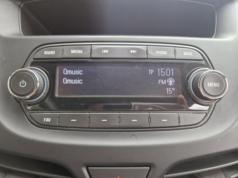 Vehicle Image 17