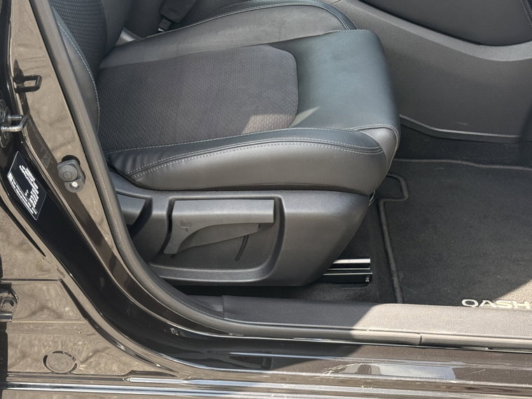 Vehicle Image 45