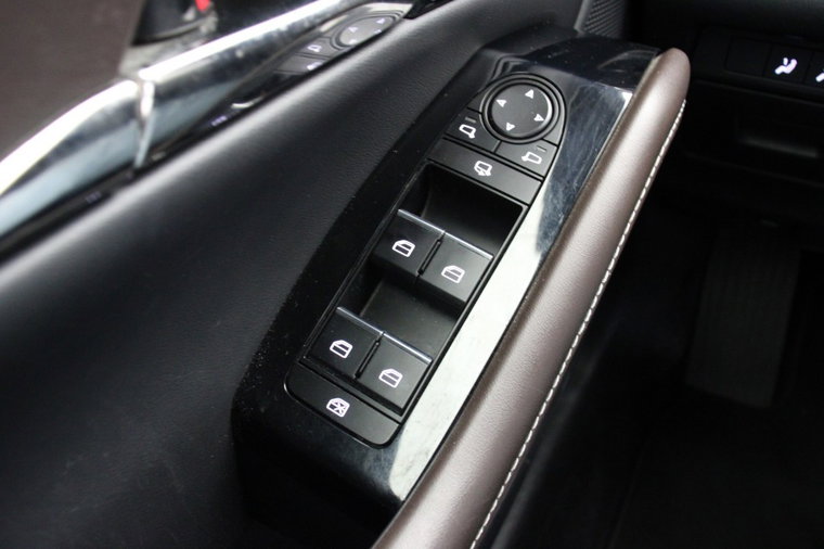 Vehicle Image 31