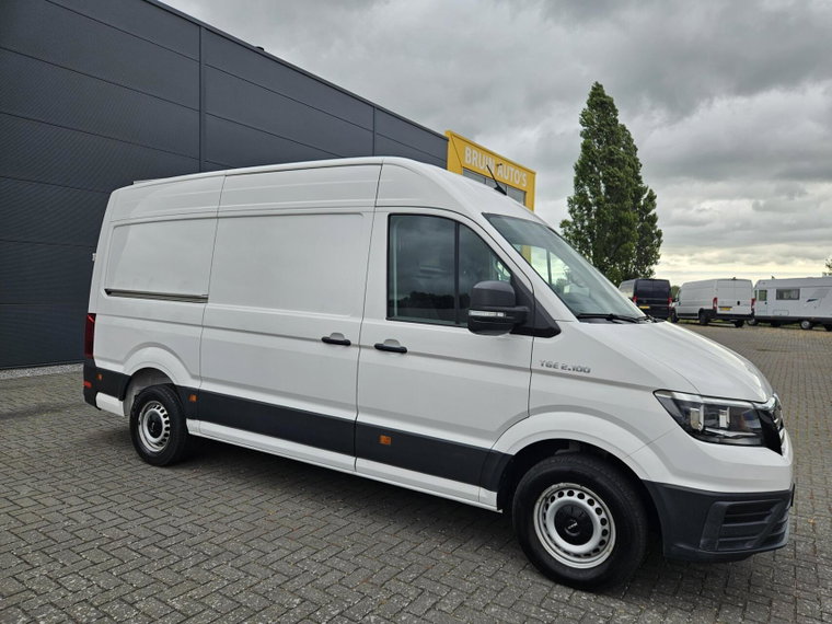 Vehicle Image 28