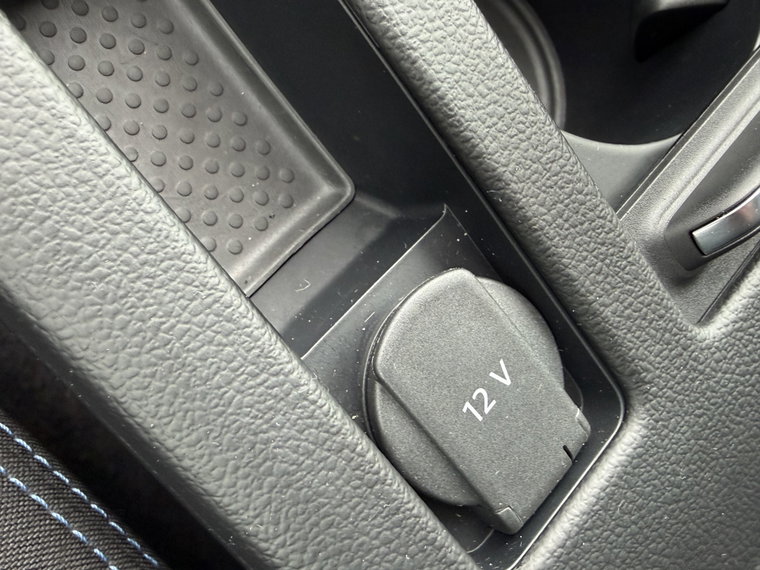 Vehicle Image 26