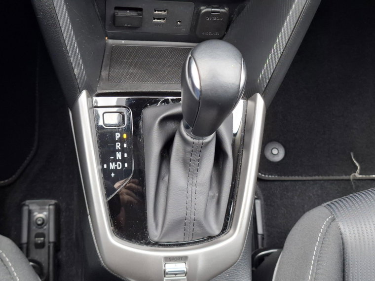 Vehicle Image 17