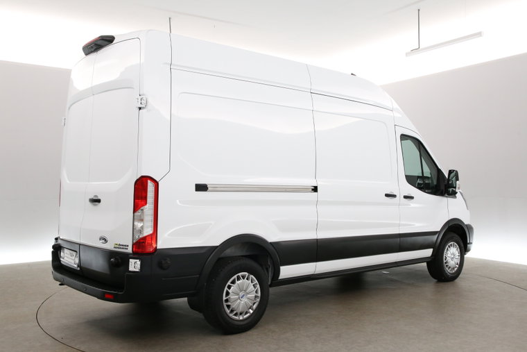 Vehicle Image 27