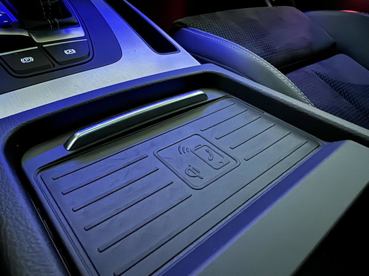 Vehicle Image 58
