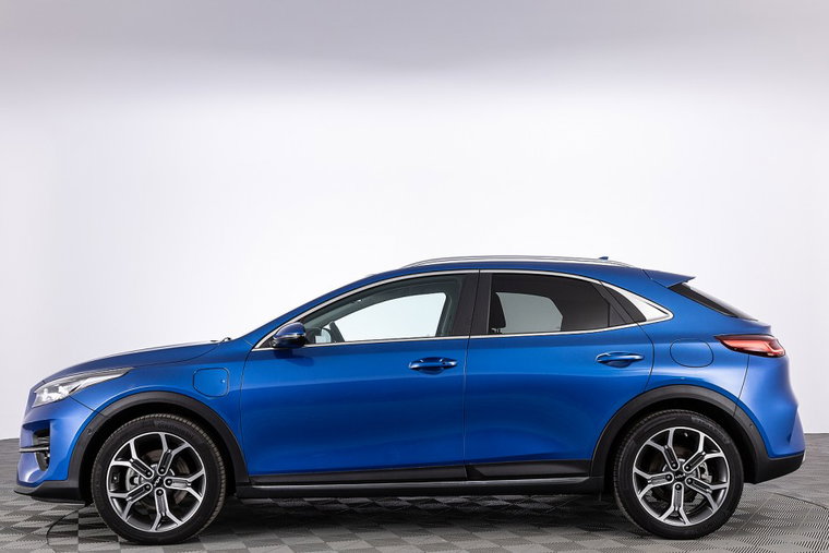 Vehicle Image 11