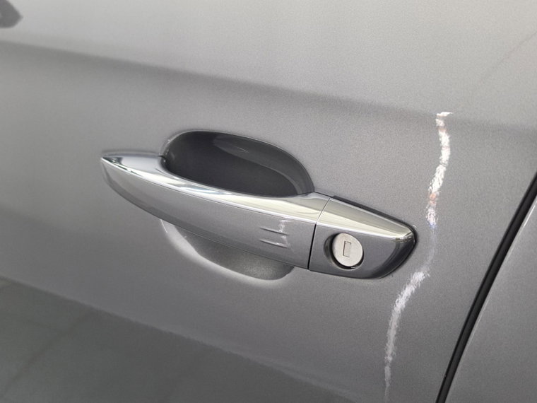 Vehicle Image 45