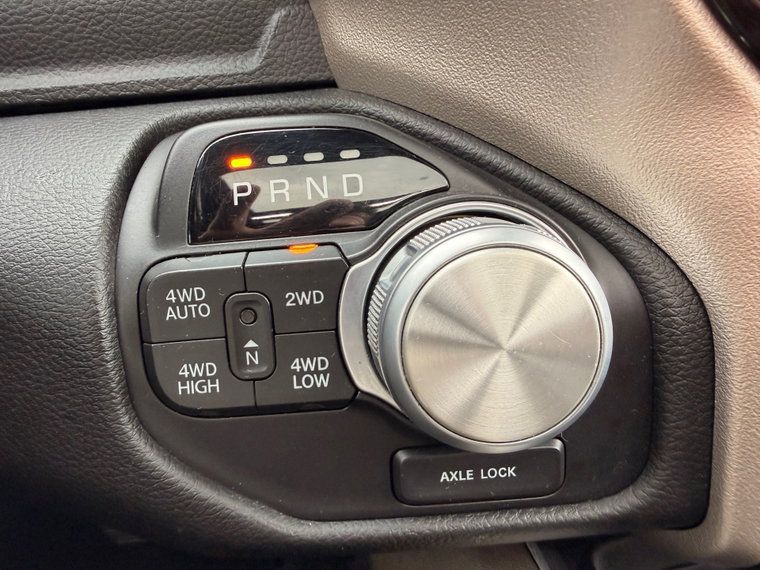 Vehicle Image 37