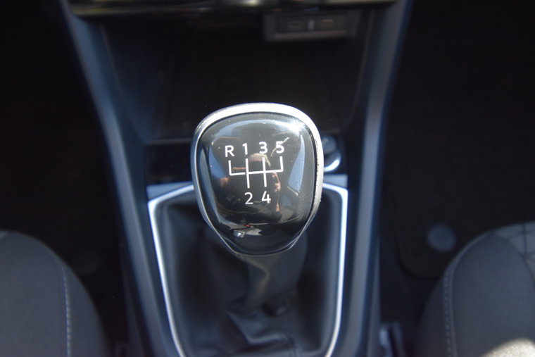 Vehicle Image 24