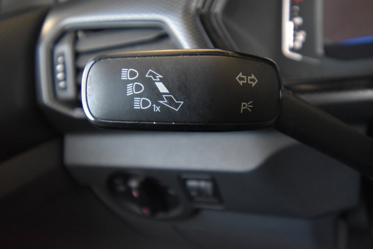 Vehicle Image 37