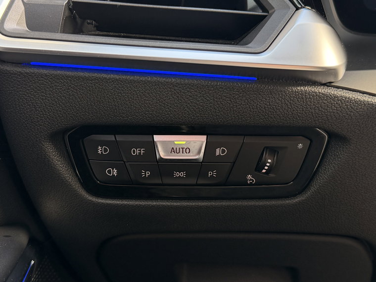 Vehicle Image 39