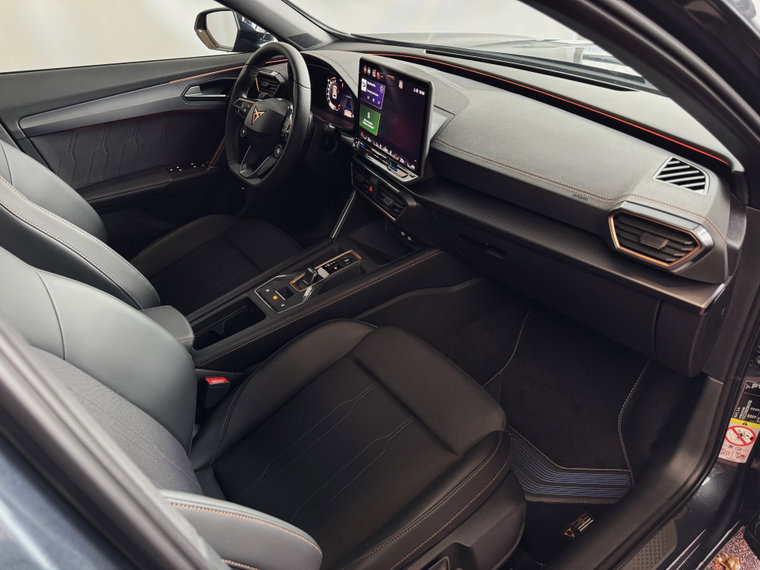 Vehicle Image 31