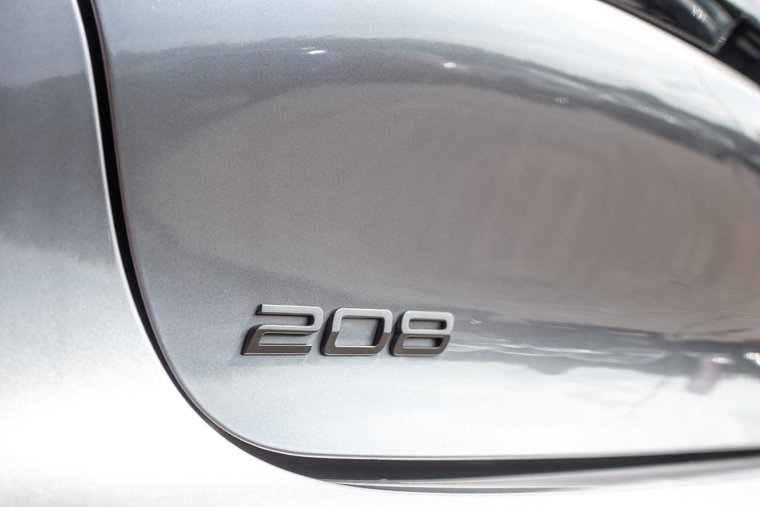 Vehicle Image 35