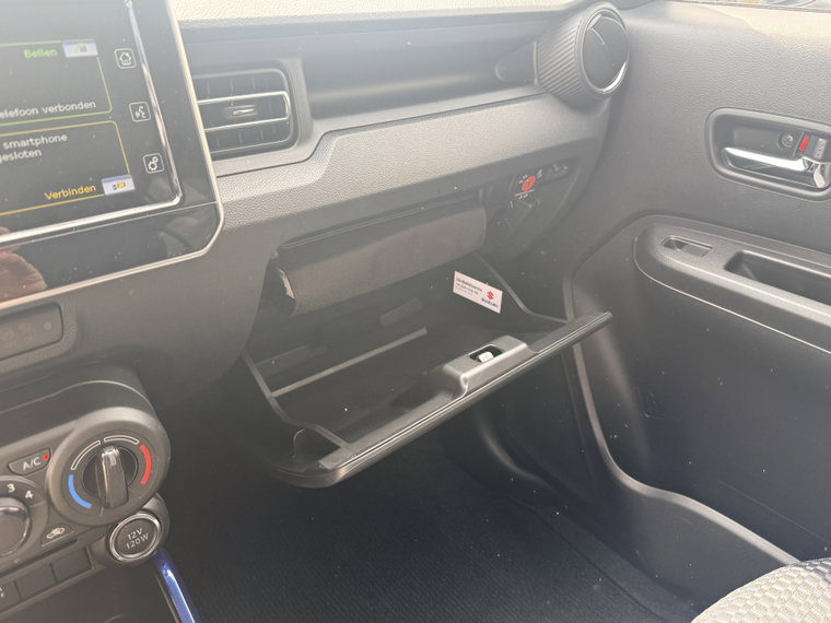 Vehicle Image 33