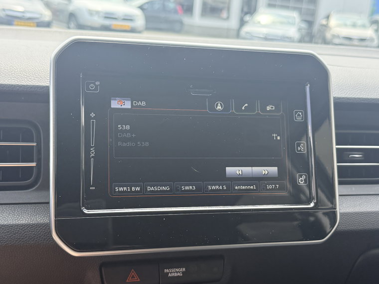 Vehicle Image 36