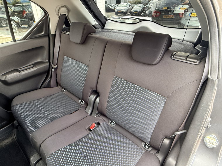 Vehicle Image 50