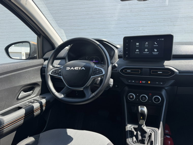 Vehicle Image 38