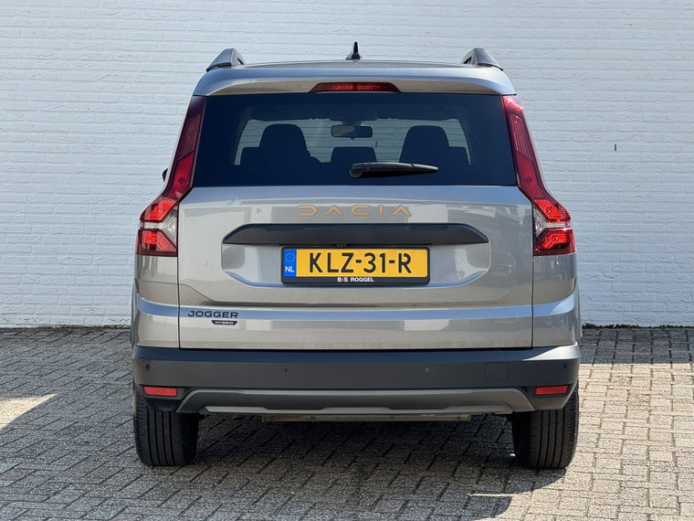 Vehicle Image 42
