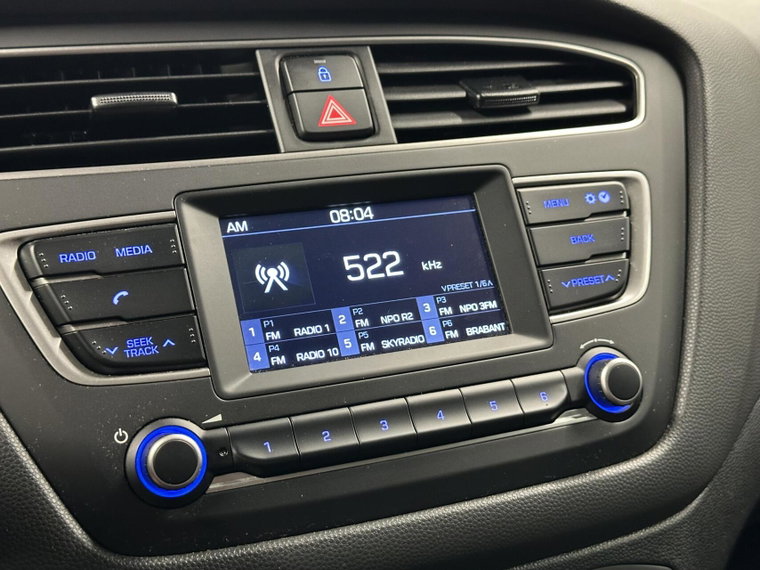 Vehicle Image 27