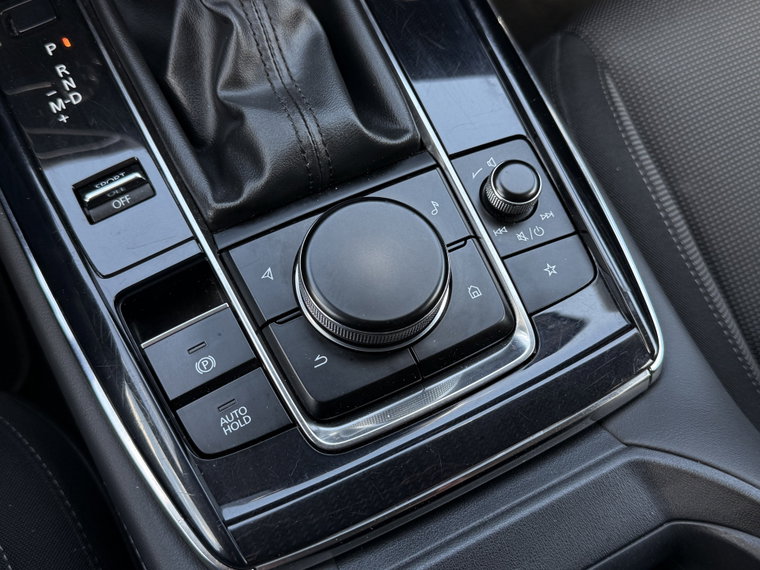 Vehicle Image 38