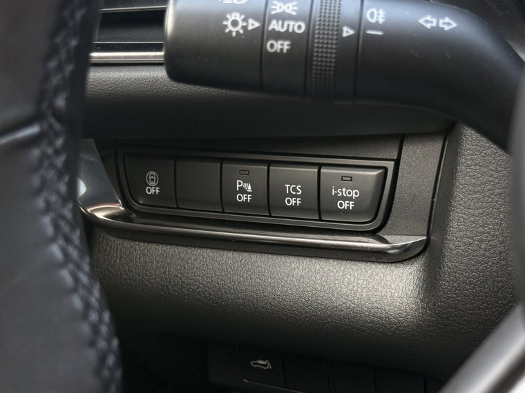 Vehicle Image 42