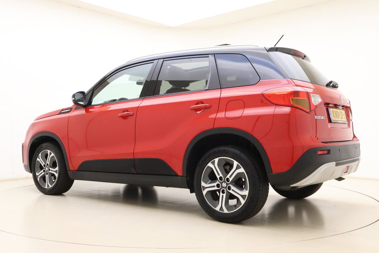 Vehicle Image 12