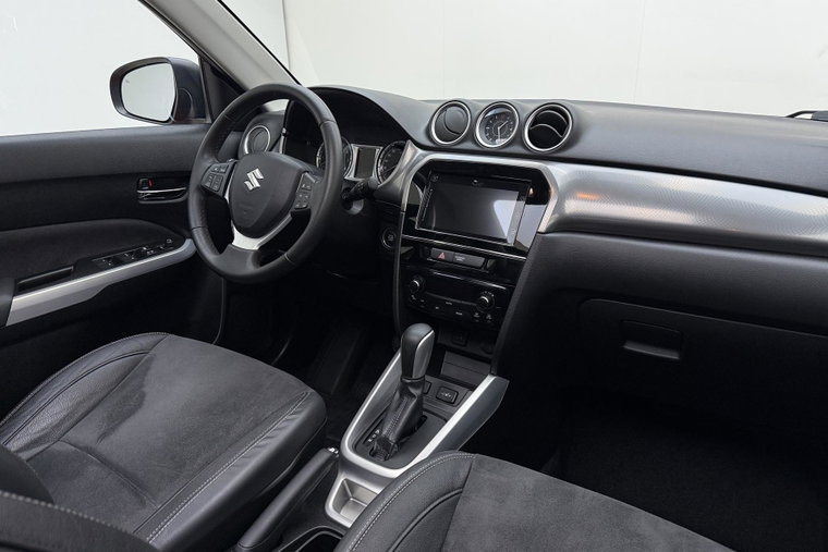 Vehicle Image 15