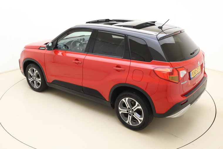 Vehicle Image 4