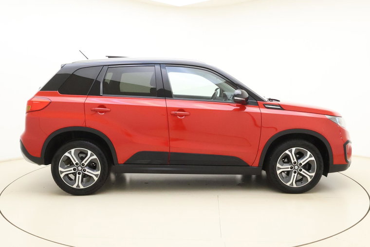 Vehicle Image 9