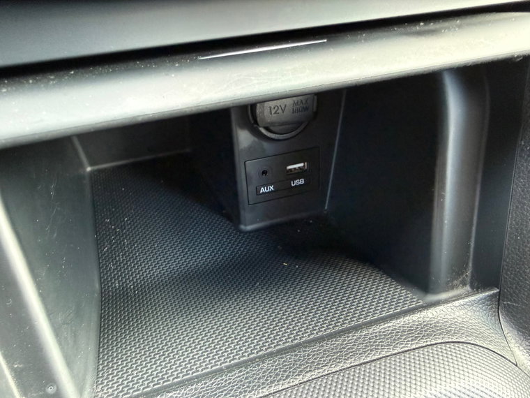 Vehicle Image 36