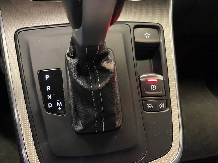 Vehicle Image 28