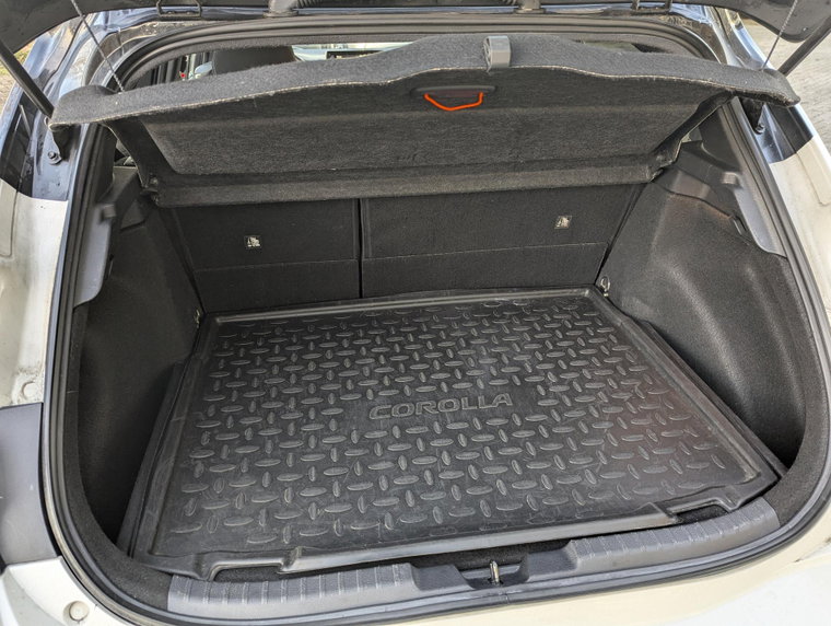 Vehicle Image 16