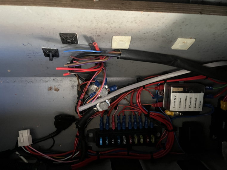 Vehicle Image 31