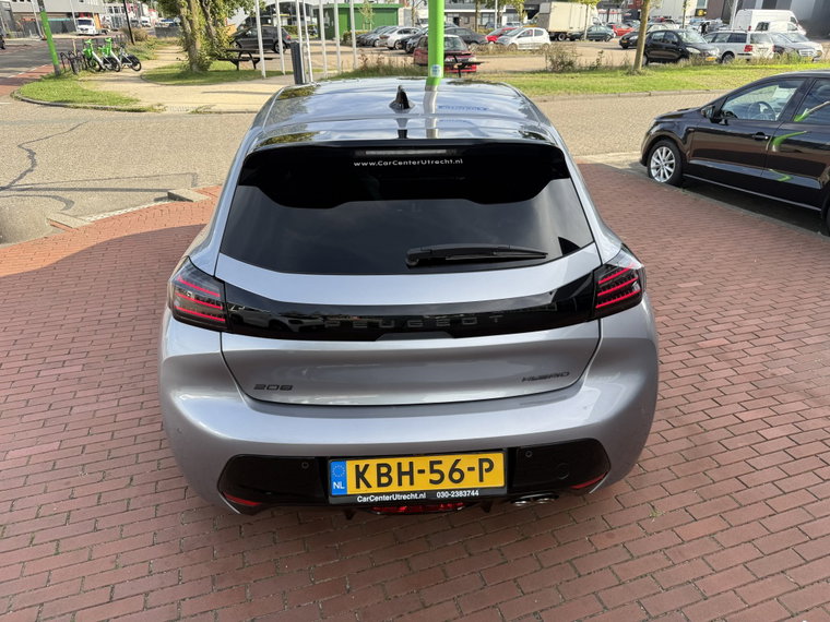 Vehicle Image 40