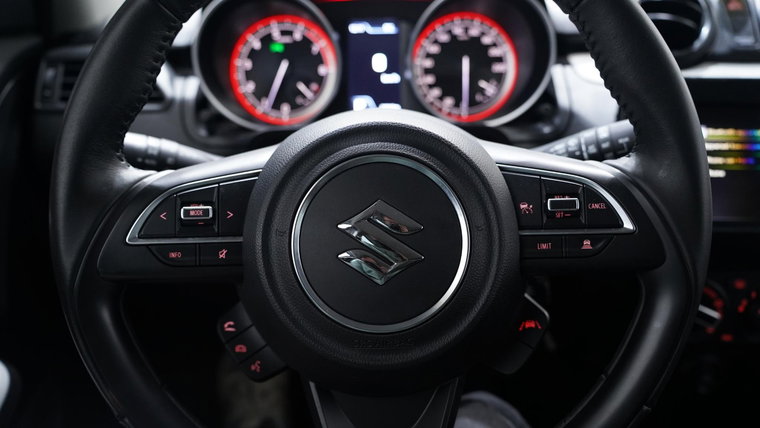Vehicle Image 22