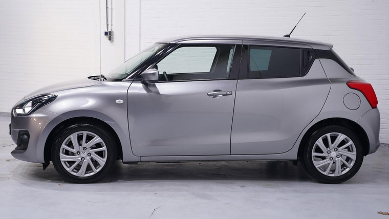 Vehicle Image 7