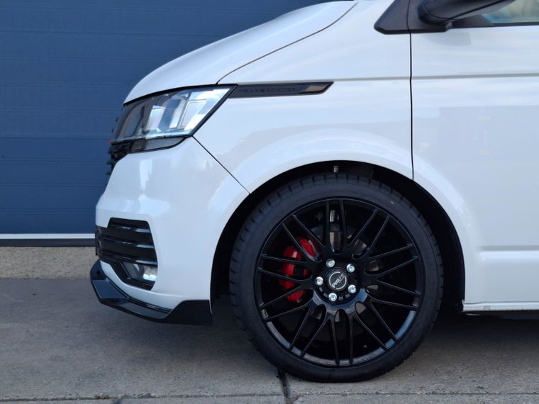 Vehicle Image 27